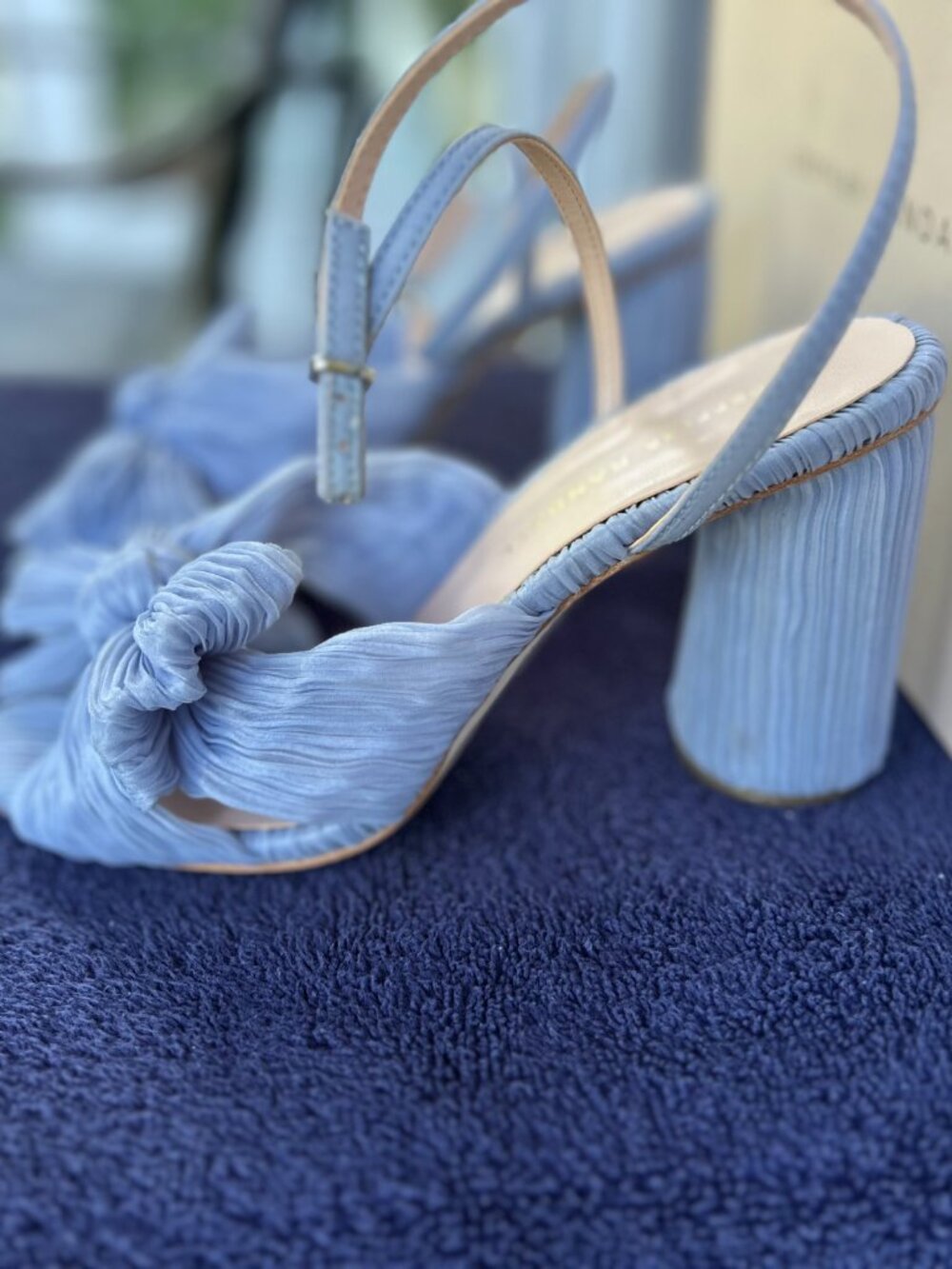 Loeffler Randall  Camellia Blue Pleated Bow Heel Size 7 - Picture 6 of 6